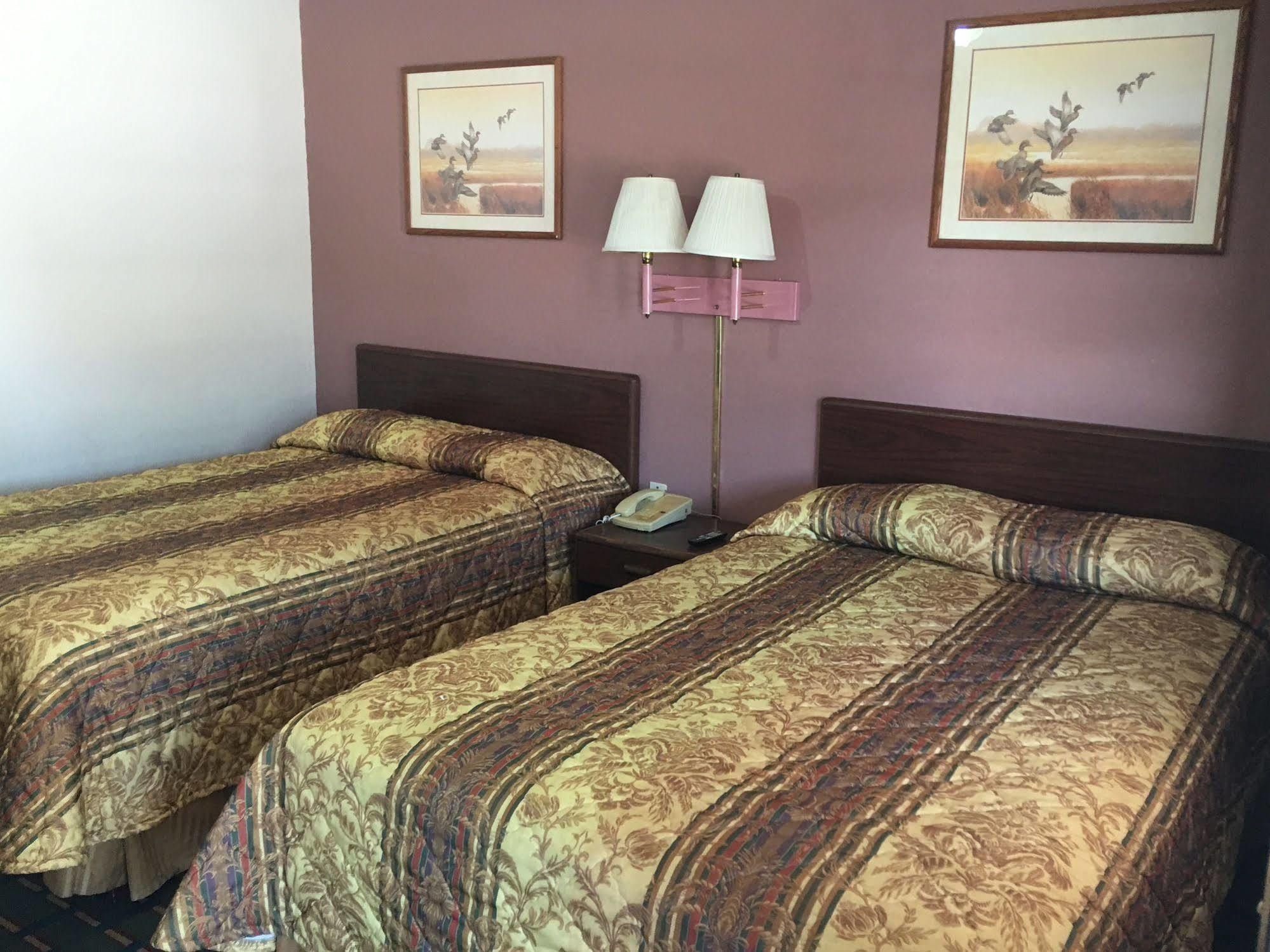 Best Value Inn Motel Sandusky Marianna Buitenkant foto