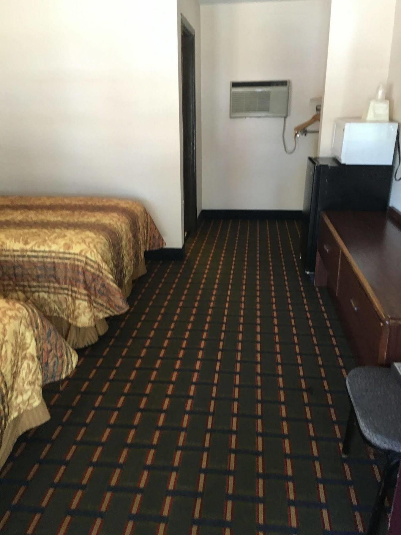Best Value Inn Motel Sandusky Marianna Buitenkant foto
