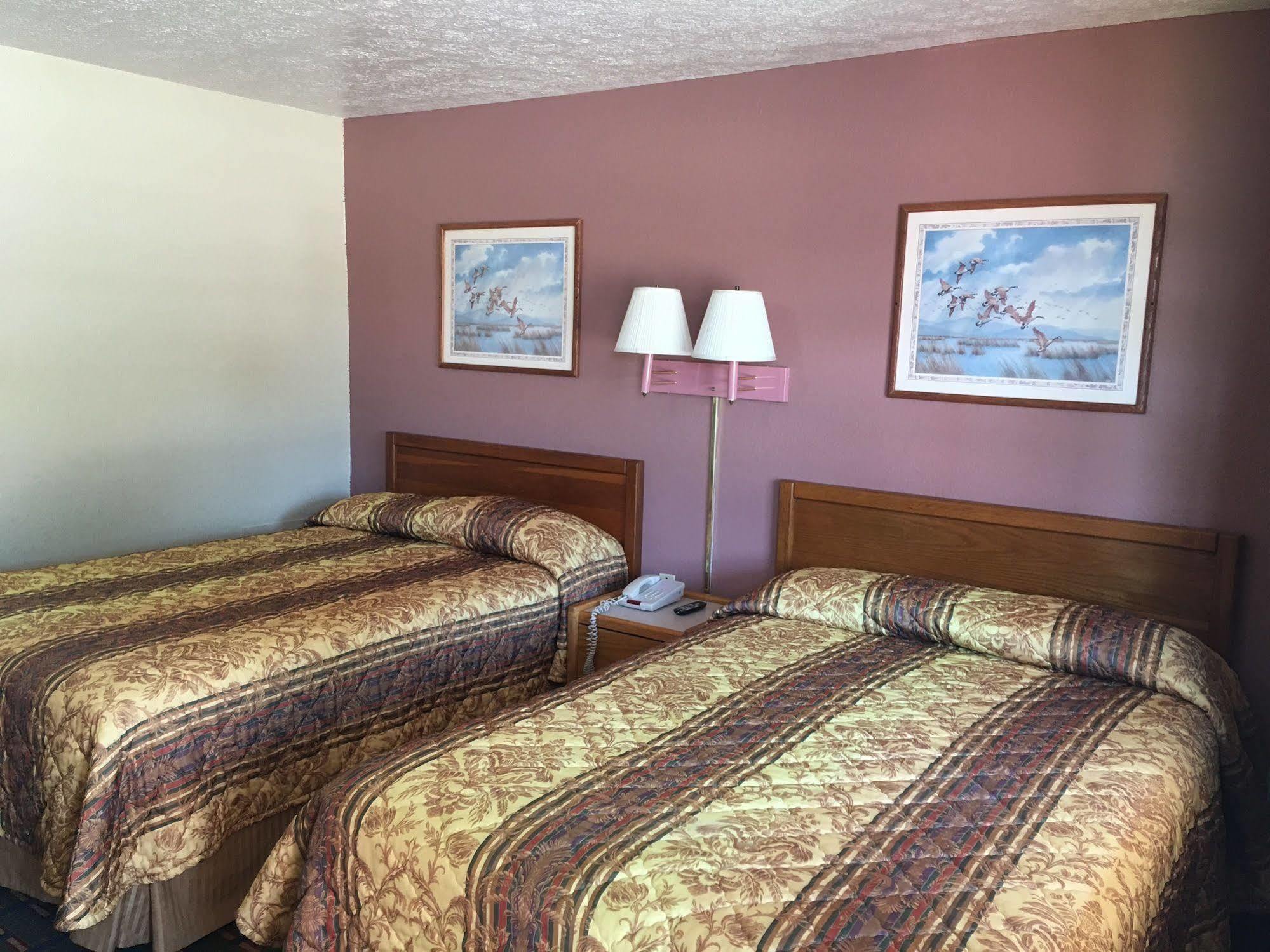 Best Value Inn Motel Sandusky Marianna Buitenkant foto